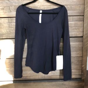 Lululemon Inner Essence LS Tee